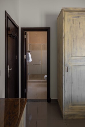 House, 3 Bedrooms, Accessible, Smoking | Bathroom