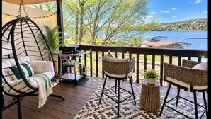 Unclassified image, 5 of 17, button - Private Deck ⎮ Direct Lake Views (Osage Beach)