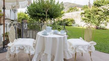 Ristorazione all'aperto