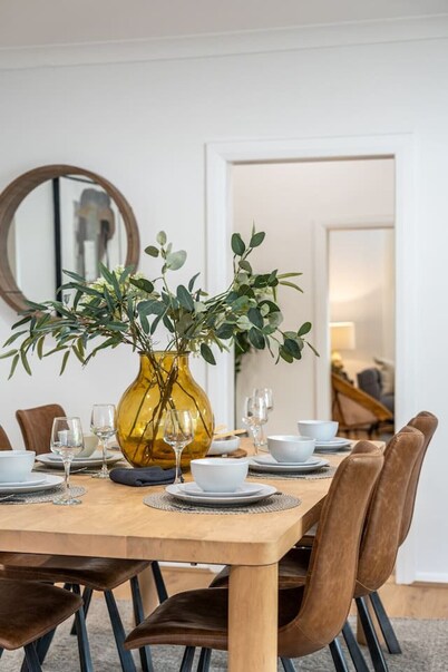 Ambrosia—Relaxed Character Stay near Norwood