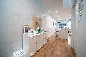 Interior - Kashida - 2BR Townhouse WiFi Study (Tonsley)