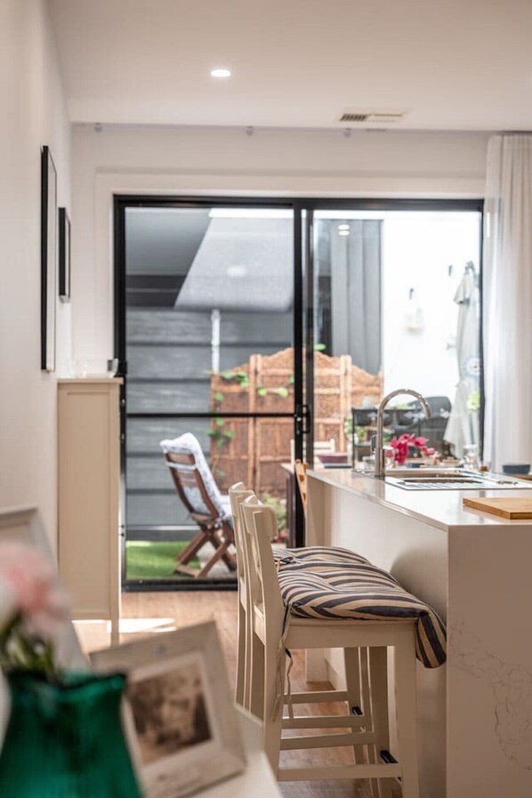 Lobby - Kashida - 2BR Townhouse WiFi Study (Tonsley)