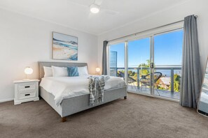 4 chambres, bureau, fer et planche à repasser, Wi-Fi