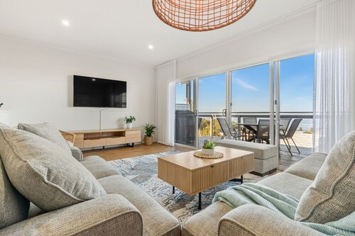 Oceanview at Encounter—An Elevated Coastal Retreat