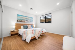 4 bedrooms, iron/ironing board, travel crib, free WiFi