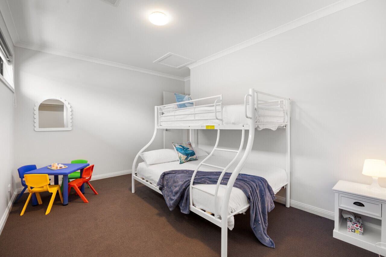 4 bedrooms, iron/ironing board, travel cot, free WiFi