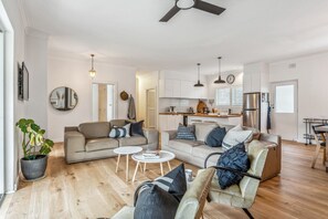 TV, fireplace - Carawatha on The Range - Unique Farm Stay (Basket Range)