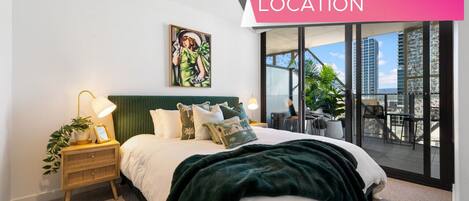 2 slaapkamers, een bureau, een strijkplank/strijkijzer, gratis wifi