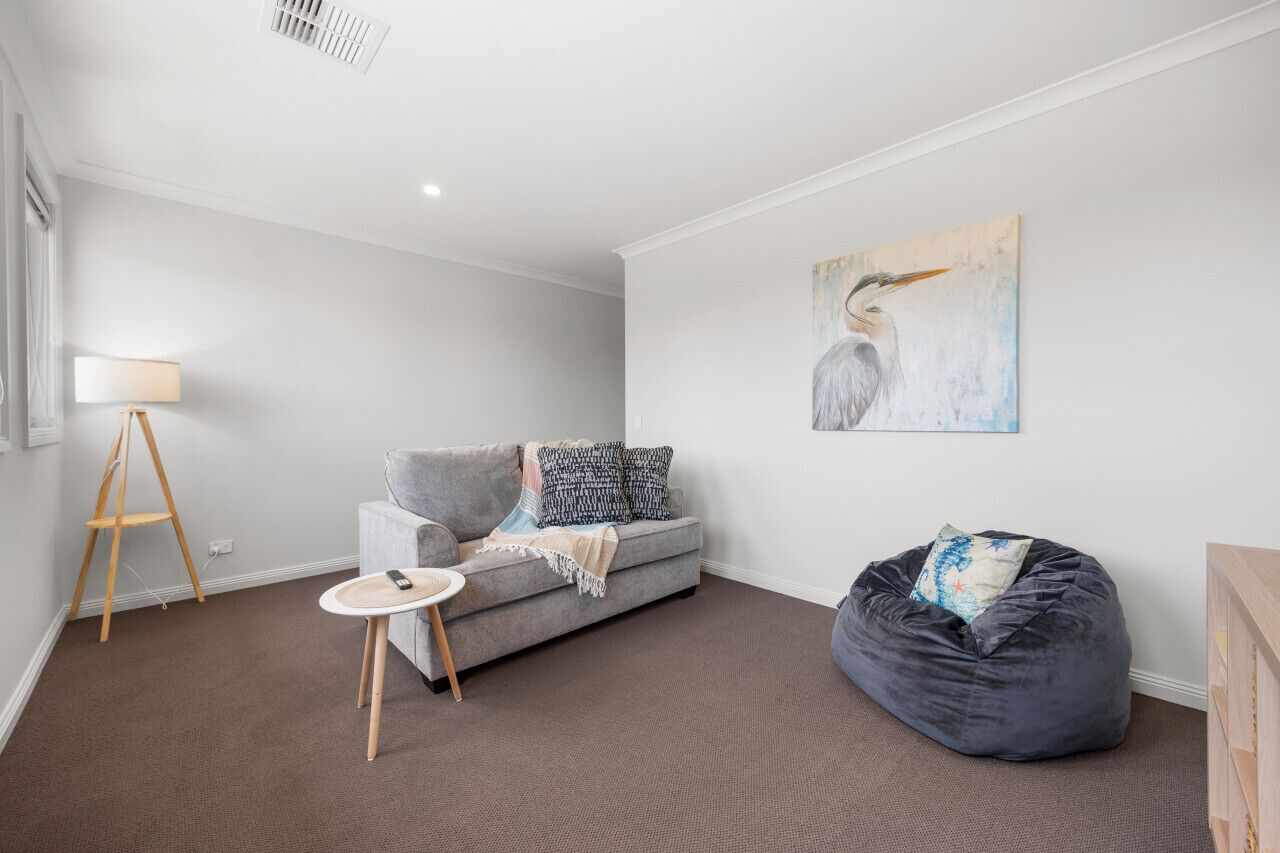 Twin Paradise: Family Beach Escape In Two Homes - Adelaide