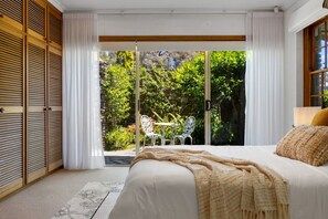 4 chambres, fer et planche à repasser, Wi-Fi gratuit, draps fournis