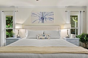 4 slaapkamers, een strijkplank/strijkijzer, reisbedje, gratis wifi