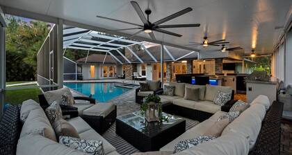 Jupiter Gem- Heated Pool and Outdoor Oasis w/Kitchen
