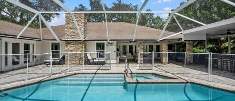 Outdoor pool, a heated pool