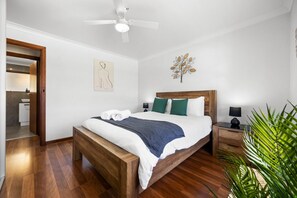 2 bedrooms, iron/ironing board, free WiFi, bed sheets