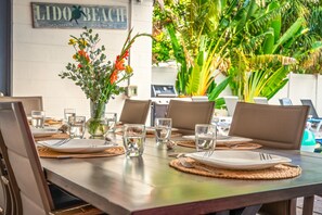 Outdoor dining