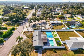 Exterior - 4 BR, Heated Pool/Hot Tub, Close to IMG and Beach (Bradenton)