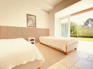 3 bedrooms, desk, free WiFi