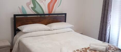 1 soveværelse, strygejern/strygebræt, Wi-Fi, sengetøj