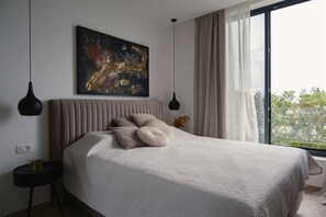 4 habitaciones, wifi gratis y ropa de cama 