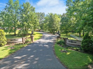 Property grounds - Charming Cottage on 70 acre Horse Ranch, 14 miles from I-40, Carroll County, TN (Cedar Grove)