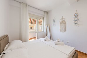1 bedroom, free WiFi, bed sheets