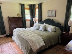4 chambres, fer et planche à repasser, Wi-Fi, draps fournis