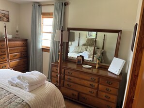 4 Schlafzimmer, Bügeleisen/Bügelbrett, WLAN, Bettwäsche