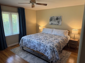 3 soverom, strykejern/-brett, wi-fi og sengetøy