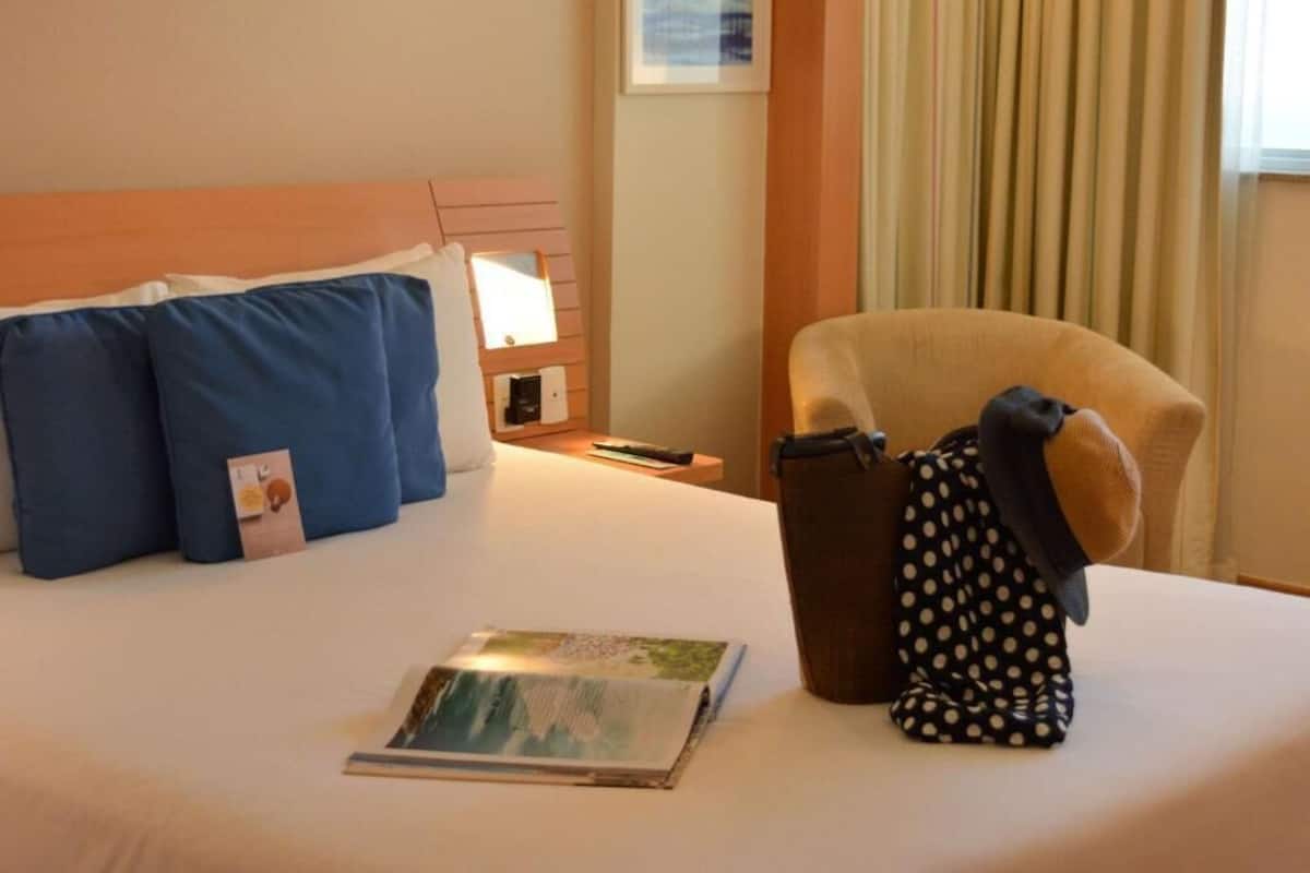 Superior Double Room, 1 Queen Bed, Partial Sea View | In-room safe, desk, laptop workspace, blackout curtains