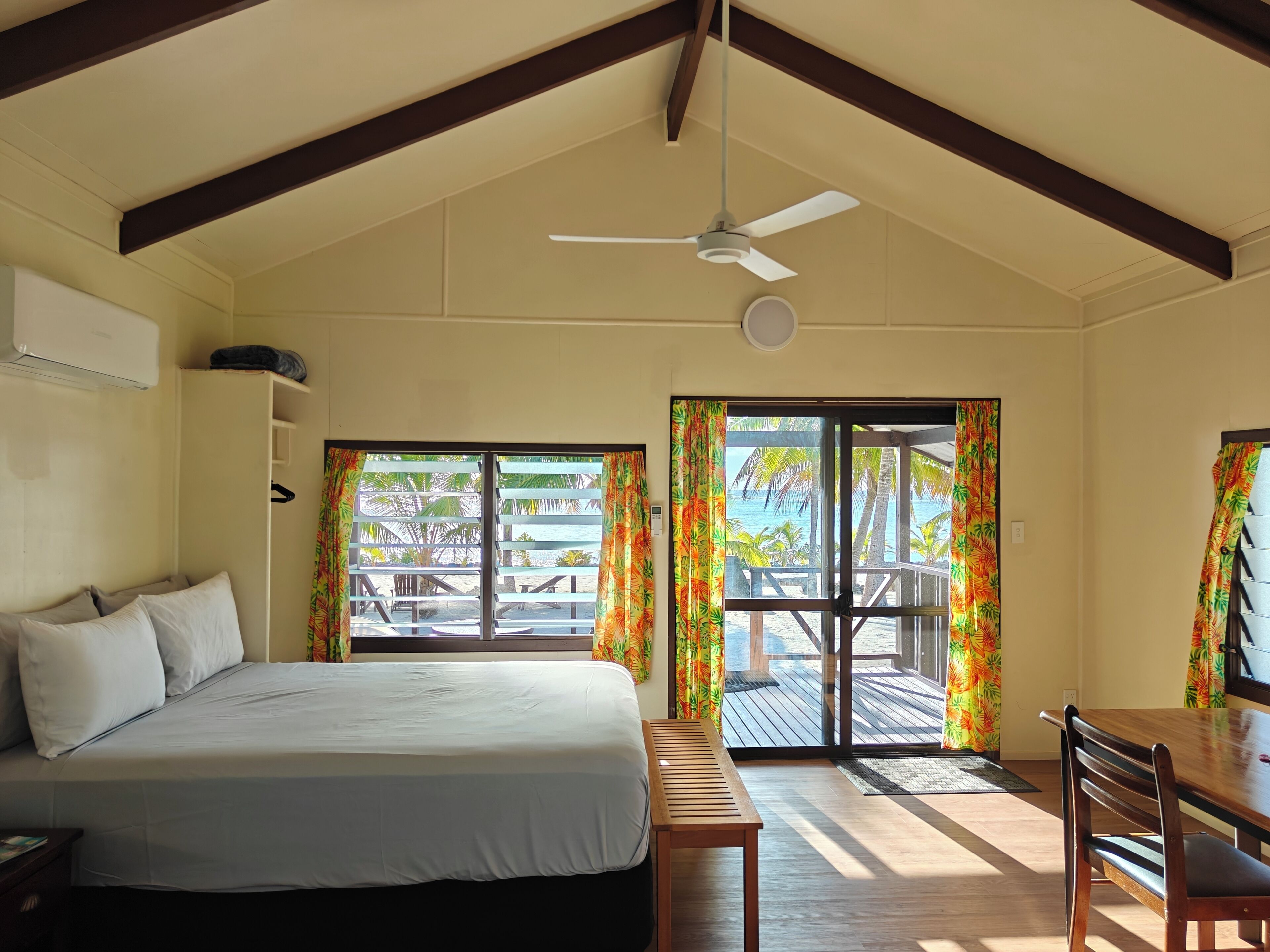 开间, 环礁湖景观 | 起居区