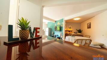 1 Schlafzimmer, Bügeleisen/Bügelbrett, Internetzugang, Bettwäsche