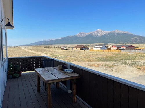 Rocky Mountain getaway in Buena Vista with spectacular views and sunsets !