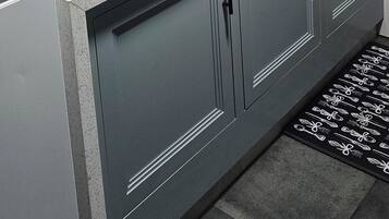 Microwave, stovetop, coffee/tea maker, toaster