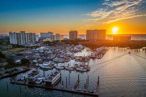 Marina - Flohom 10 | Amazing sunsets (Virginia Beach)