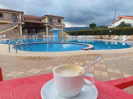 Daily continental breakfast for a fee