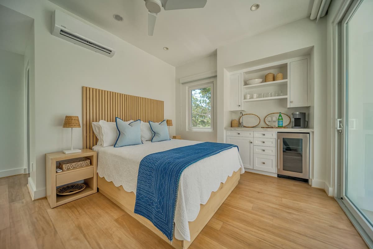 In-room safe, blackout drapes, iron/ironing board, free WiFi