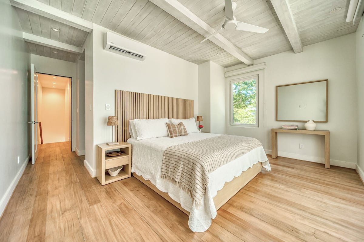 In-room safe, blackout drapes, iron/ironing board, free WiFi