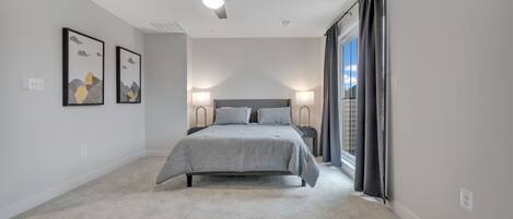 3 bedrooms, iron/ironing board, WiFi, bed sheets