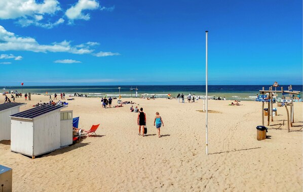 Plage à proximité, pêche sur place