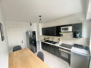 Microwave, oven, stovetop, dishwasher