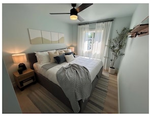 3 chambres, fer et planche à repasser, Wi-Fi, draps fournis