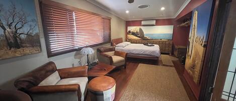 1 bedroom, iron/ironing board, WiFi