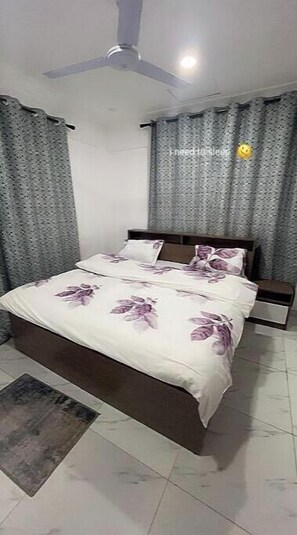 2 bedrooms