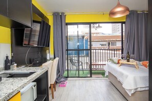 Luxury-Doppelzimmer zur Einzelnutzung, 1 Doppelbett, Klimaanlage, Gartenblick | Ausblick vom Zimmer