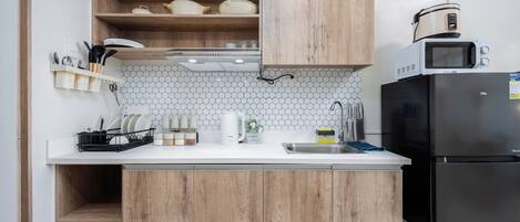 Condo, 1 Bedroom, Accessible, Balcony | Interior