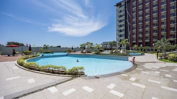 Condo, 1 habitación, con acceso para personas discapacitadas, balcón | Alberca | Alberca al aire libre