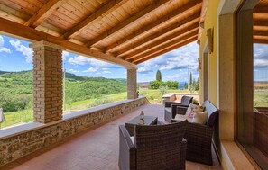 Terrace/patio - Stunning home in Pazin (Pazin)