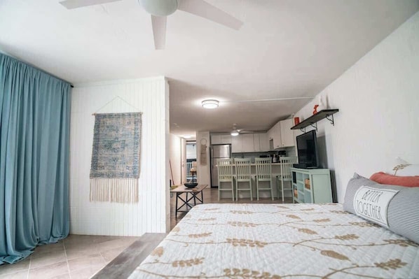 熨斗/熨衫板、可攜式嬰兒床、Wi-Fi、床單