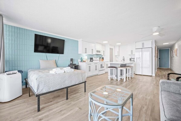 1 bedroom, iron/ironing board, travel crib, WiFi