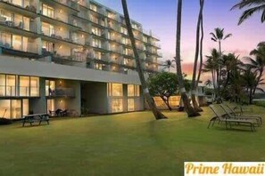 Exterior - Beautiful Beachfront condo (Hauula)